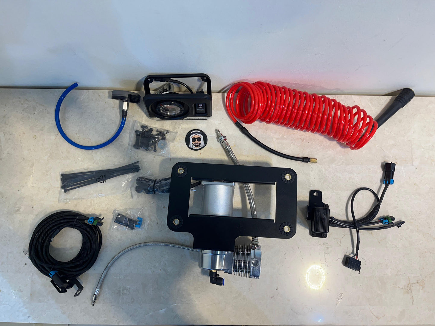 Gazelle Integrated Air Compressor Tyre Inflator Pump - Nissan Patrol Y61 VTC GU