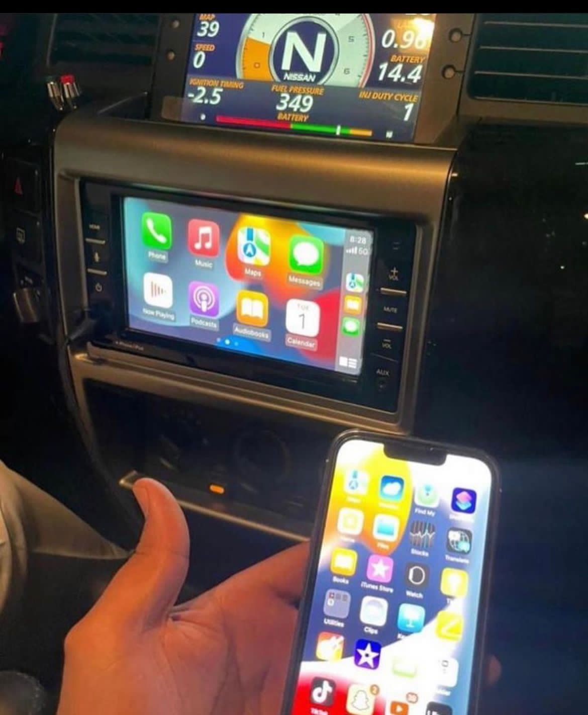 Super Safari Front Screen with Apple CarPlay Nissan Patrol Y61 VTC GU (2023 model) and Y62