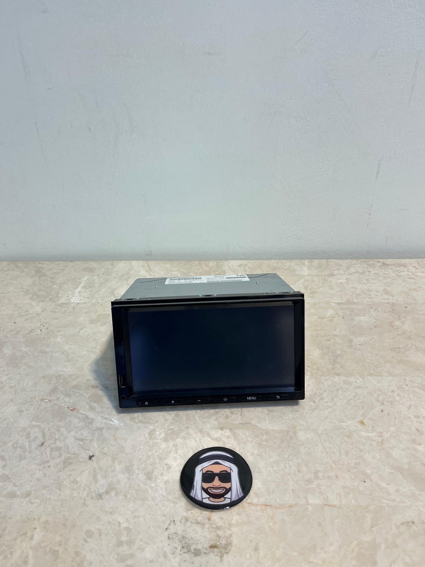 Safari Front Screen with Apple CarPlay Nissan Patrol Y61 VTC GU