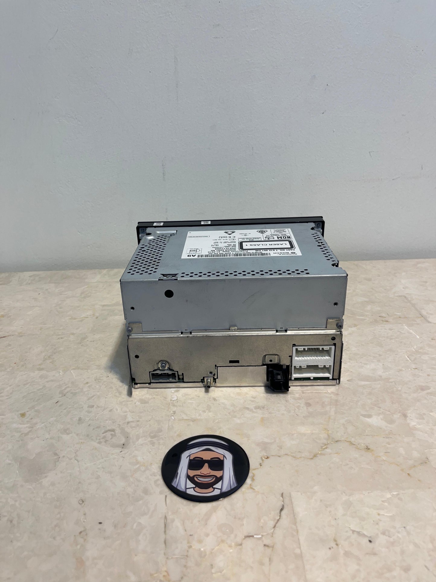 Super Safari Front Screen with volume knob Nissan Patrol Y61 VTC GU