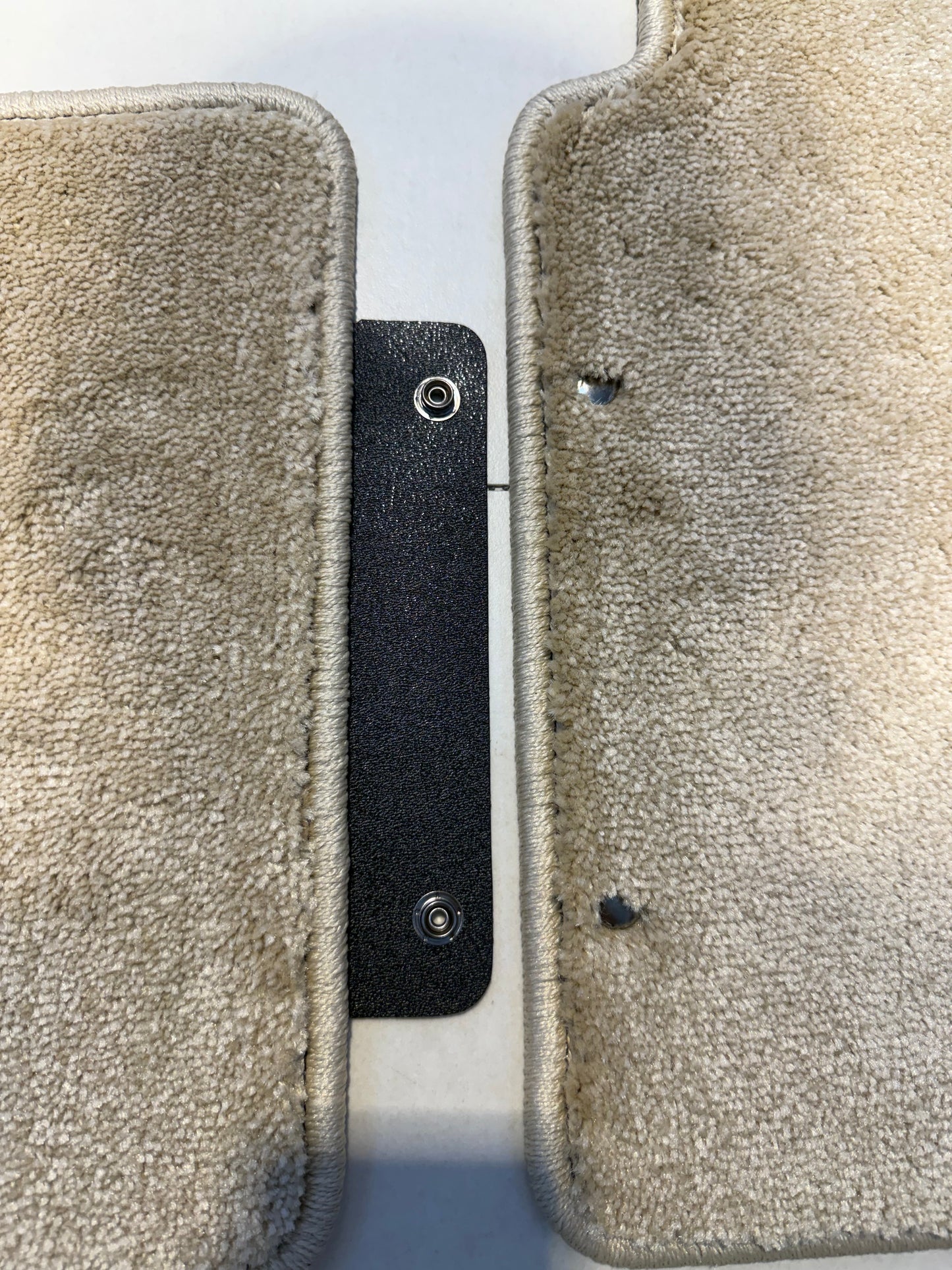Beige Floor Mats Nissan Patrol Y61 VTC GU (with PATROL Logo)