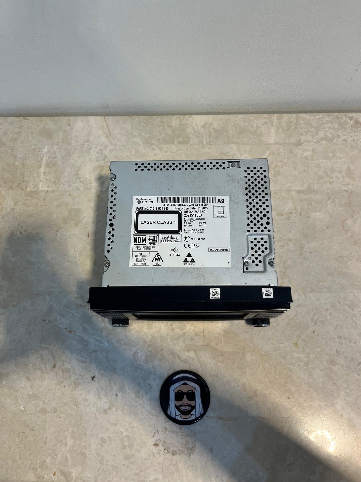 Super Safari Front Screen with volume knob Nissan Patrol Y61 VTC GU
