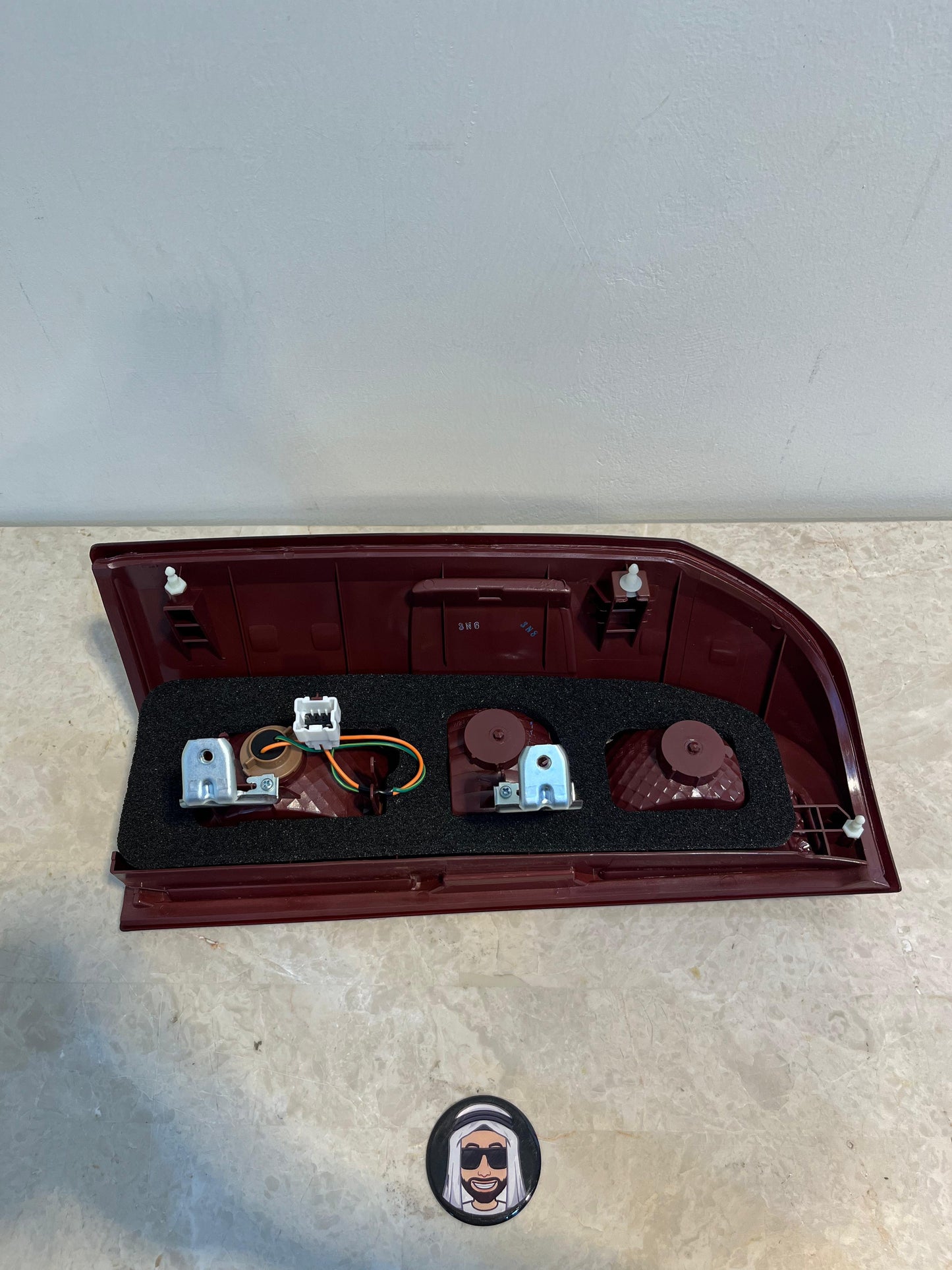 Rear Right Tail Light - Nissan Patrol Y61 VTC GU