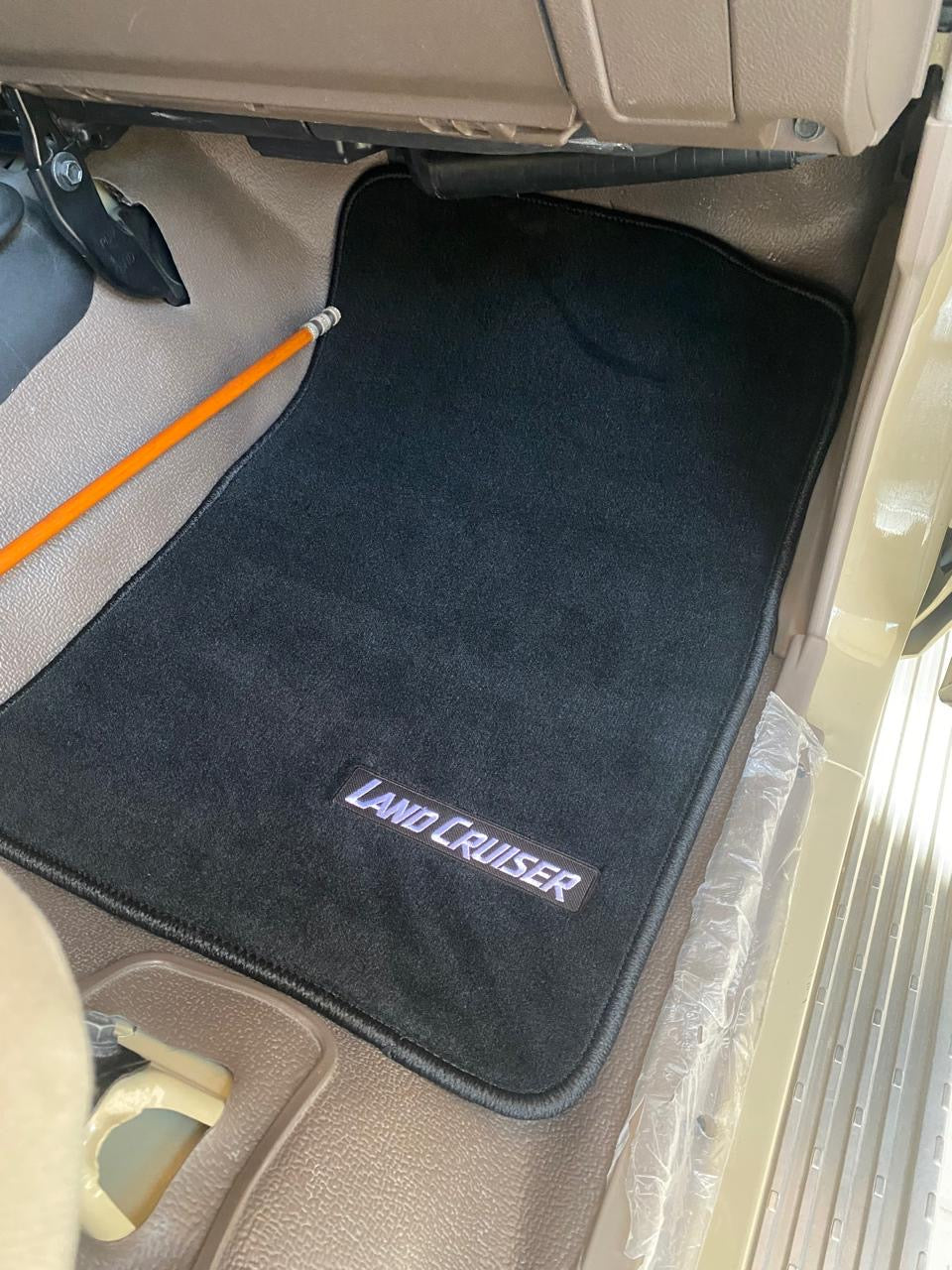 Toyota LC70 2007-2026 Luxury Black Floor Mats with Land Cruiser Logo