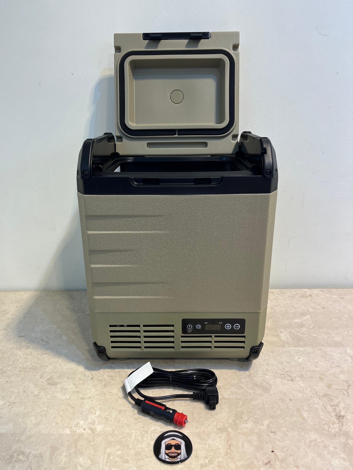 Compact Vehicle Fridge and Freezer (Universal)