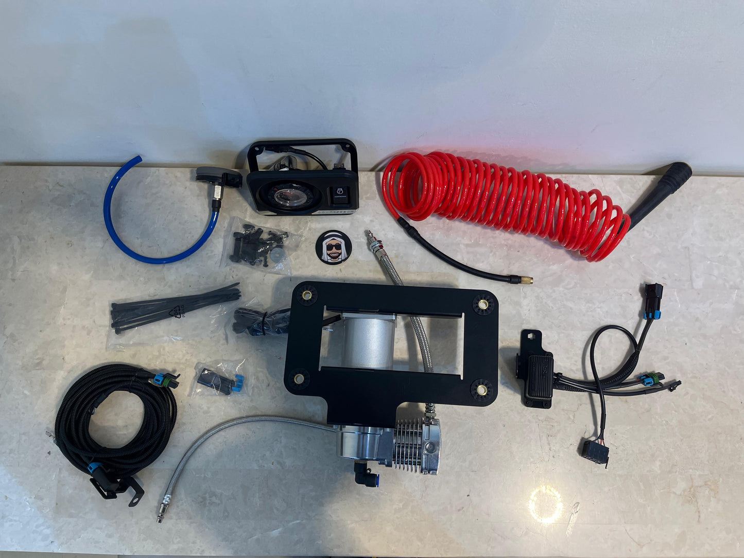 Gazelle Integrated Air Compressor Tyre Inflator Pump - Nissan Patrol Y61 VTC GU