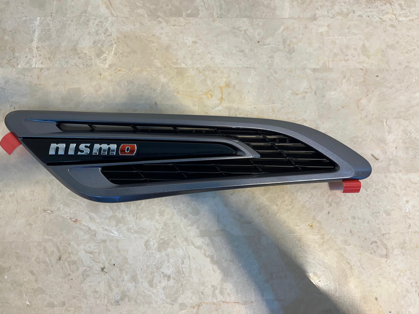 Nismo Right Fender Duct Fins - Nissan Patrol Y62