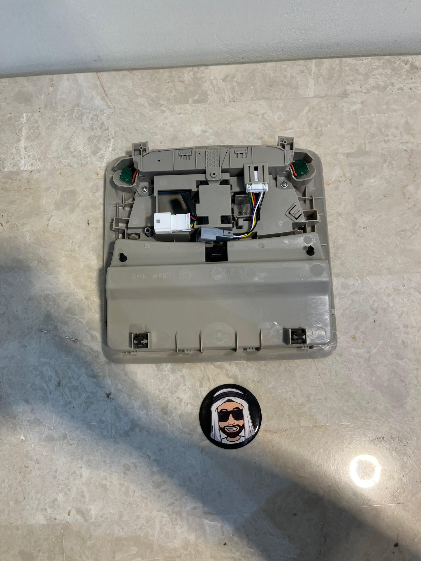 Y62 Beige Dome Roof Light Set with Sunroof Switch - Nissan Patrol