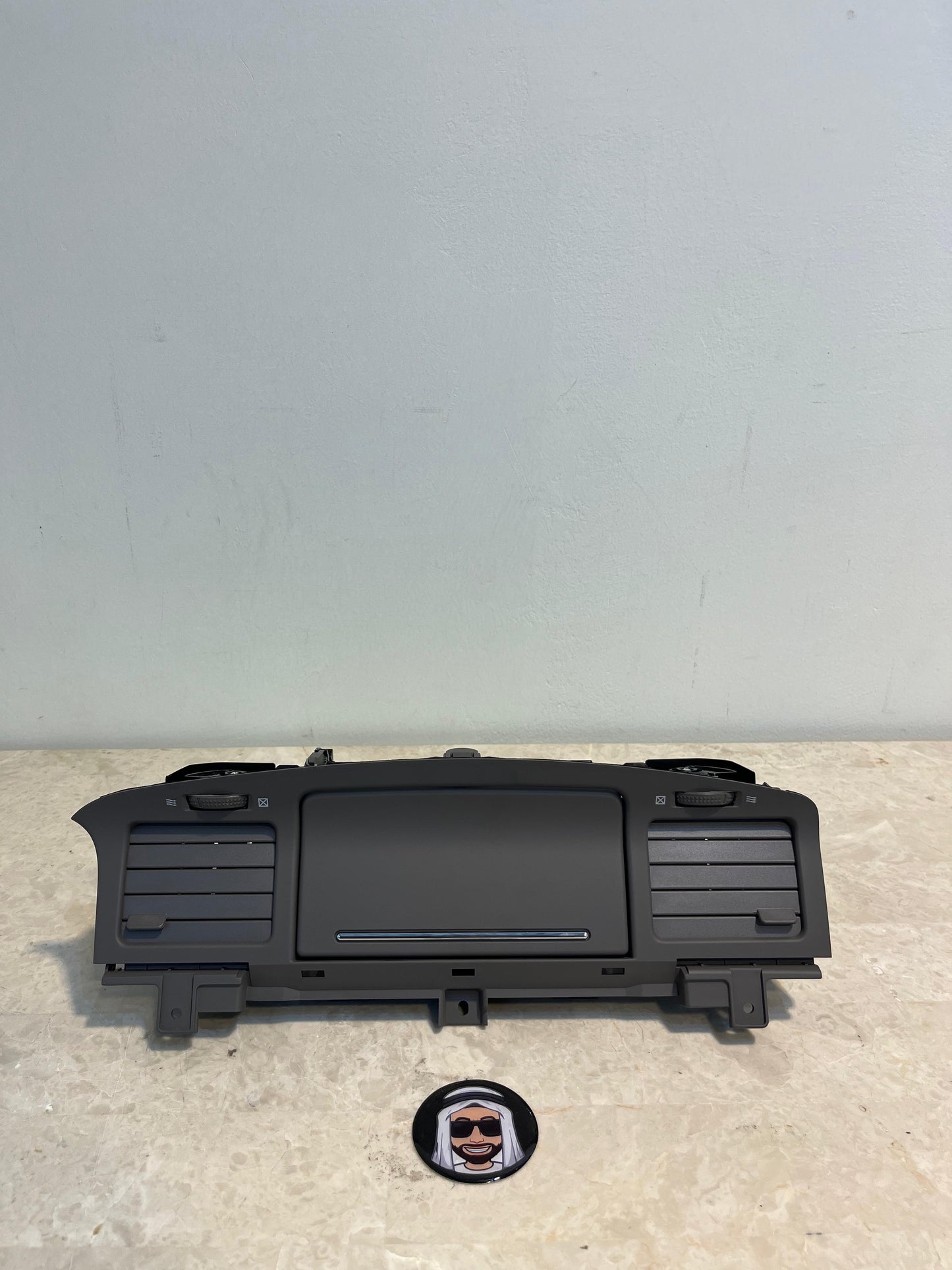 Front Console Brown with AC Grill Vents - Nissan Patrol Y61 VTC GU