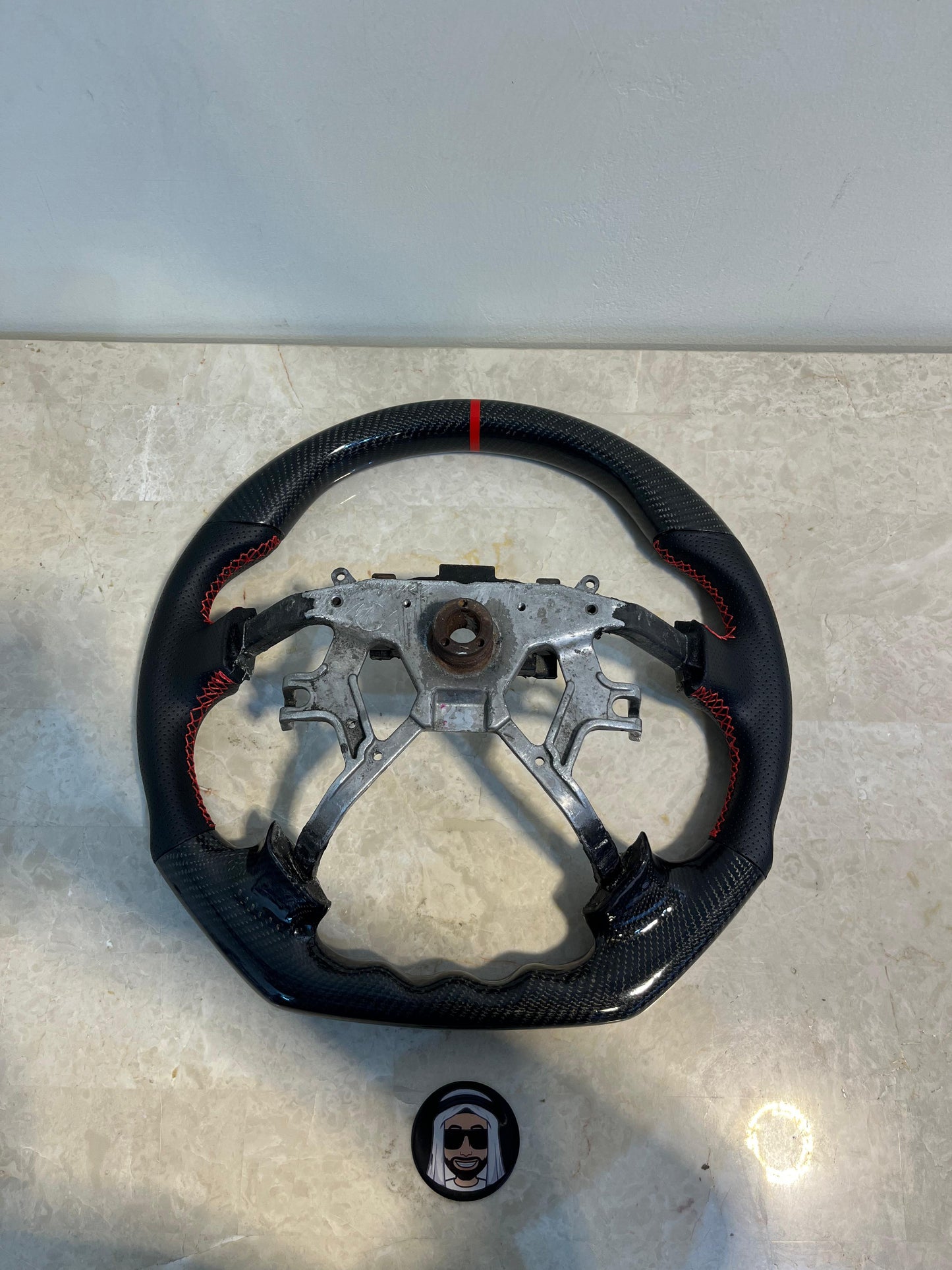 Shiny Carbon Fiber Steering Wheel Nissan Patrol Y61 VTC GU