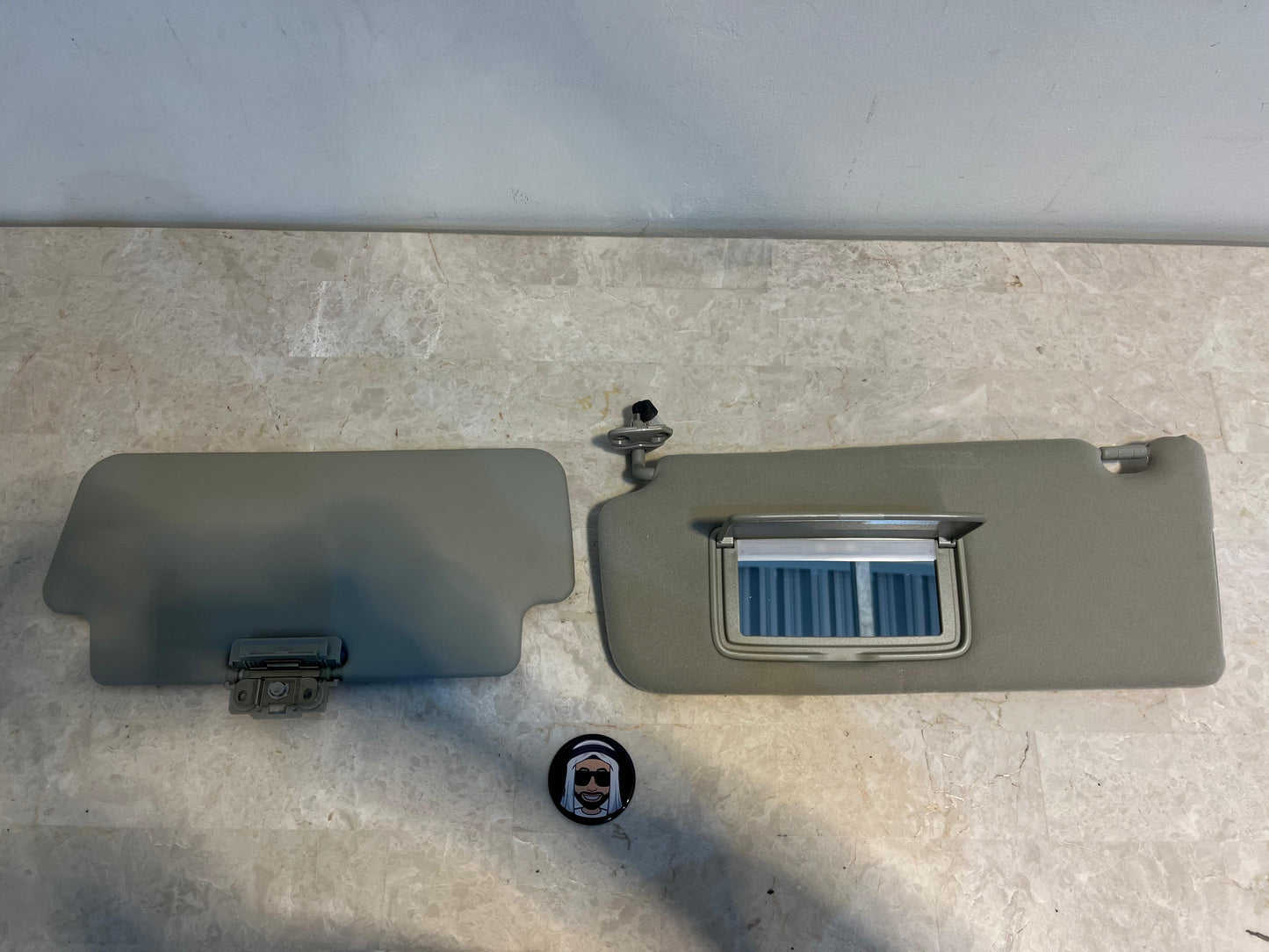 Left Double Sunvisor with Mirror and Light Nissan Patrol Y61 VTC GU (Driver Side)
