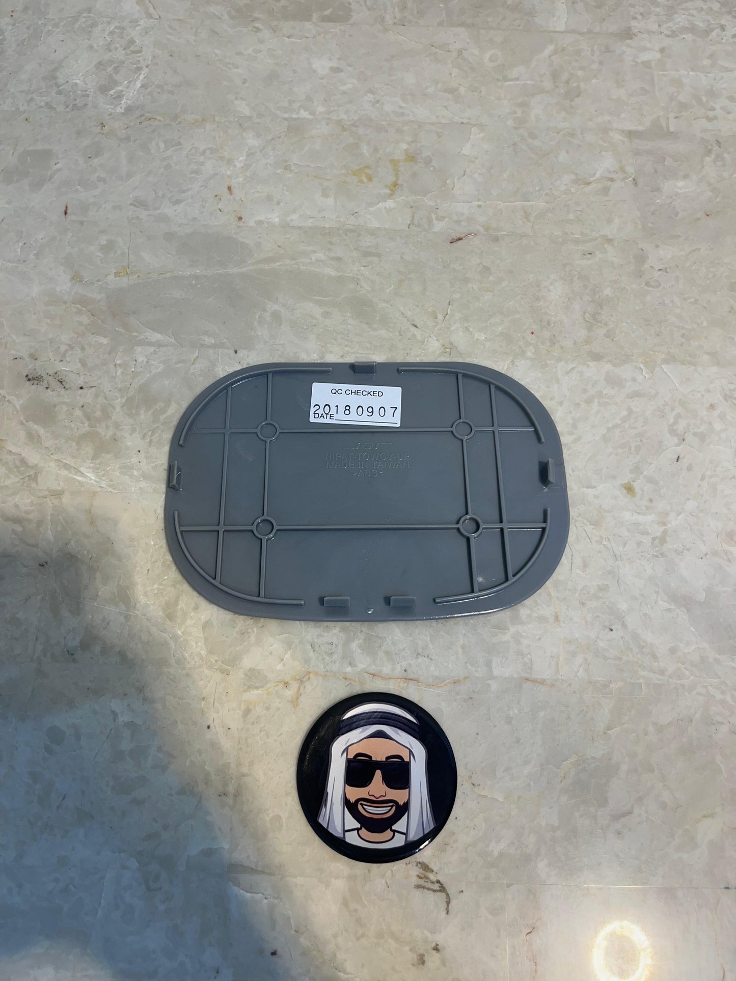 Rear Tow Hitch Plastic Cover - Nissan Patrol Y62 (unpainted)