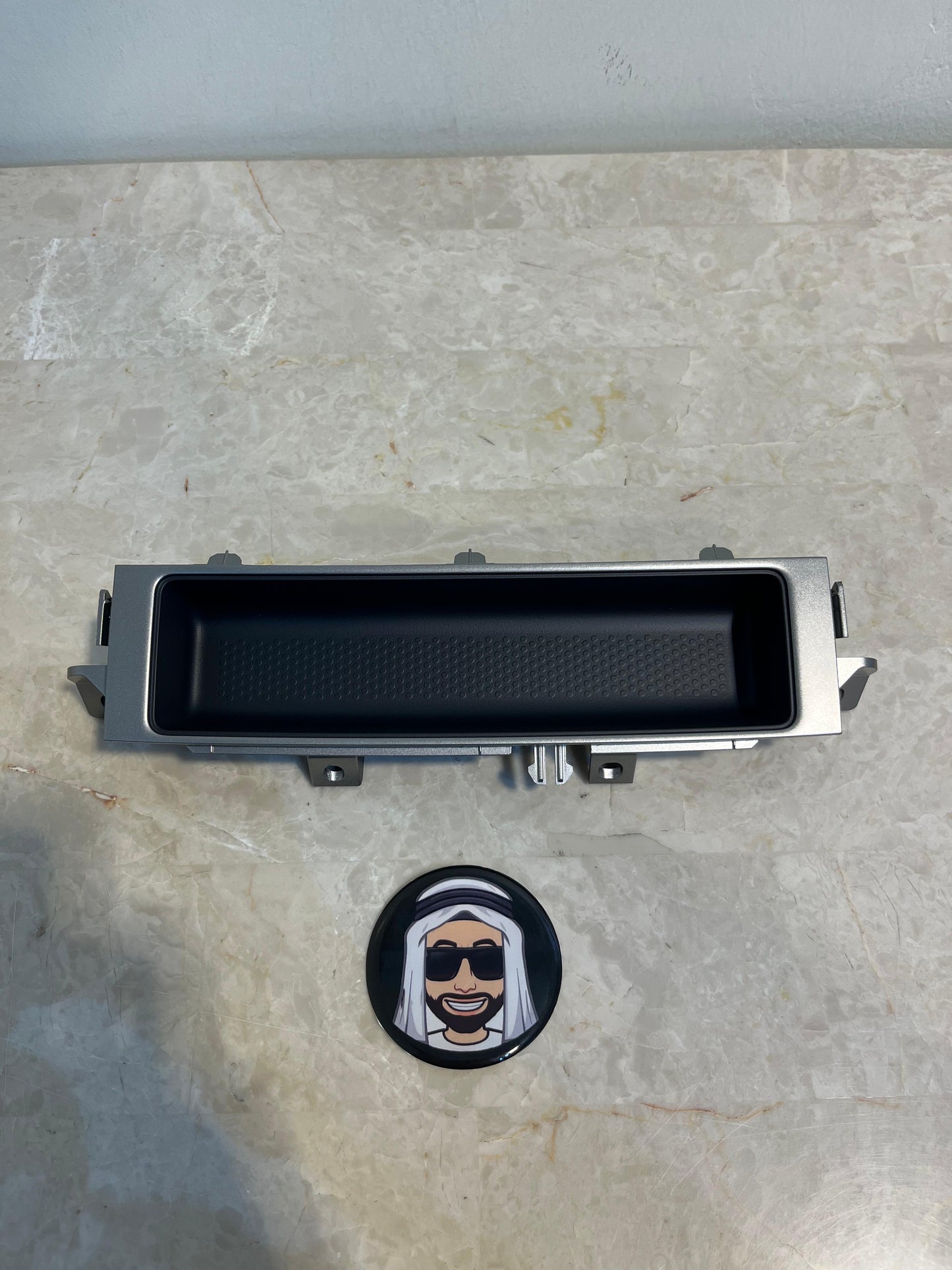 Front Cluster Tray Under Console - Nissan Patrol Y61 VTC GU