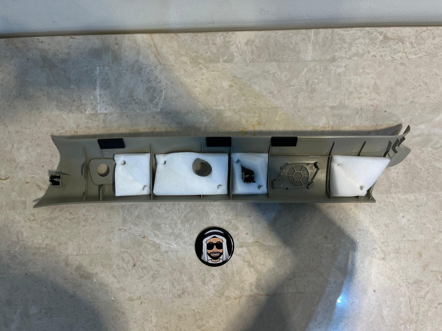A-Pillar Right Trim with Tweeter Cover - Nissan Patrol Y61 GU VTC