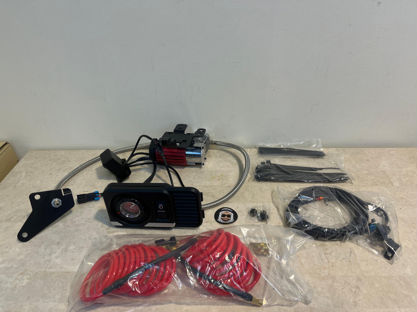 Toyota FJ Cruiser Integrated Air Compressor Tyre Inflaor Pump