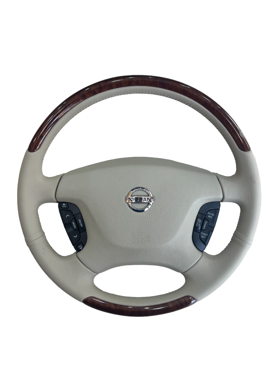 Beige Steering Wheel with Shiny Brown Wood Super Safari Nissan Patrol Y61 VTC GU