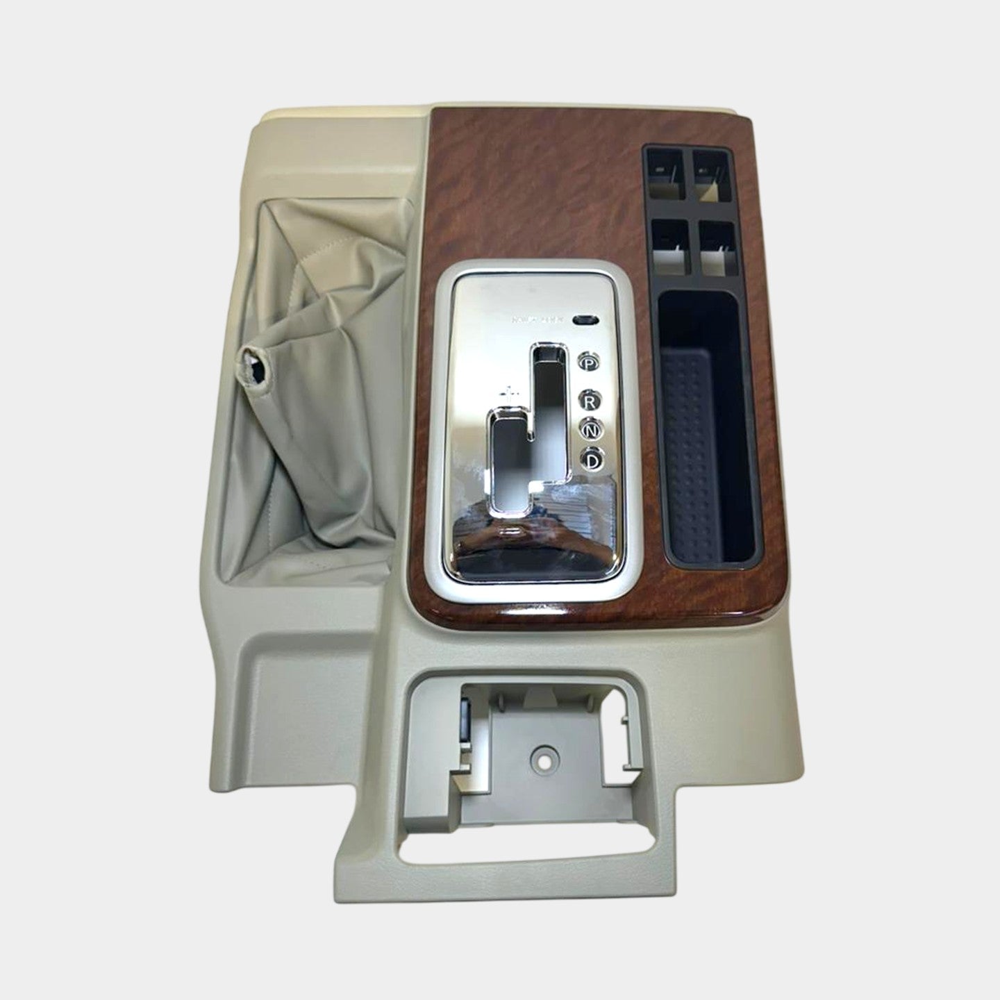Automatic Gear Trim - Shiny Brown Wood - Nissan Patrol Y61 VTC