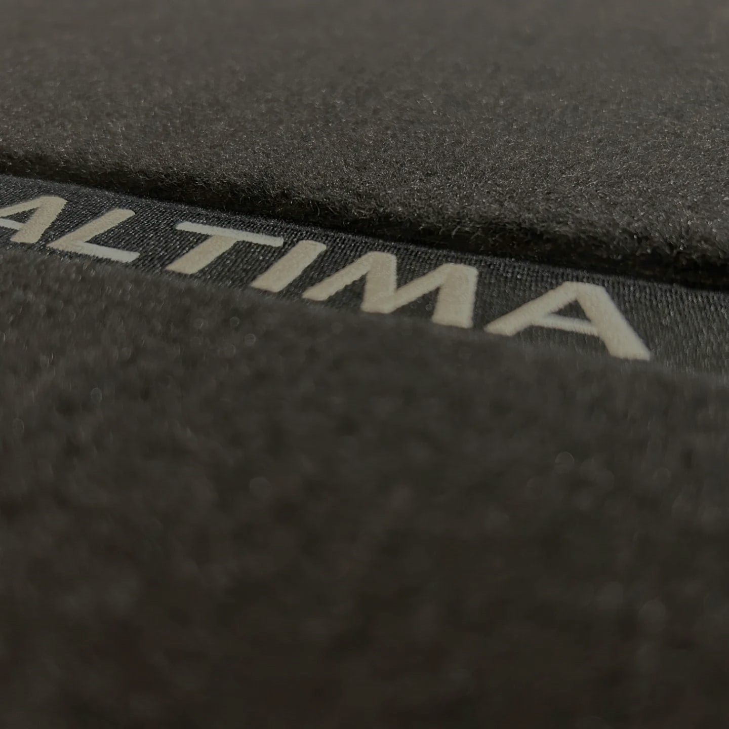 Nissan Altima 2019-2024 Luxury Black Floor Mats with Logo (5 pieces)