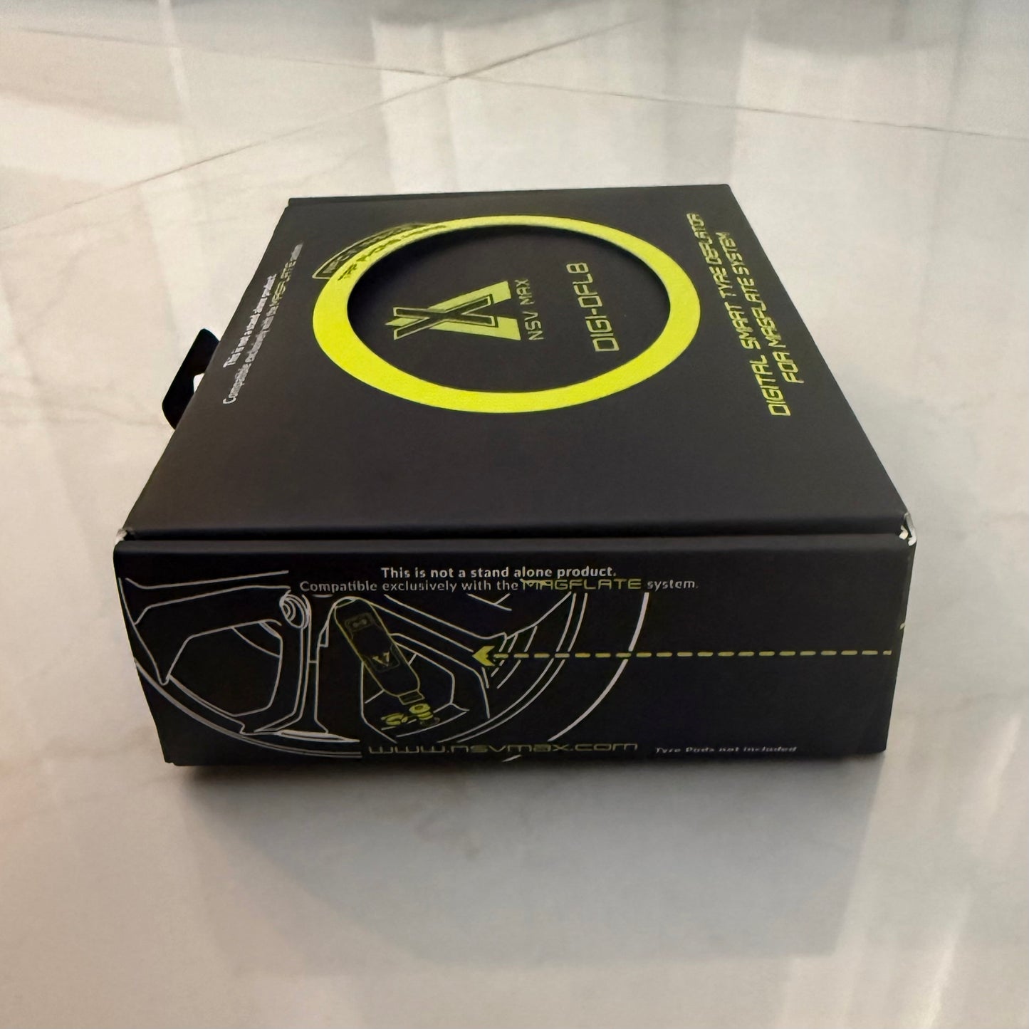 NSV MAX DIGI-DFL8 - Magnetic Quick-Connect Tyre Deflation Adapter