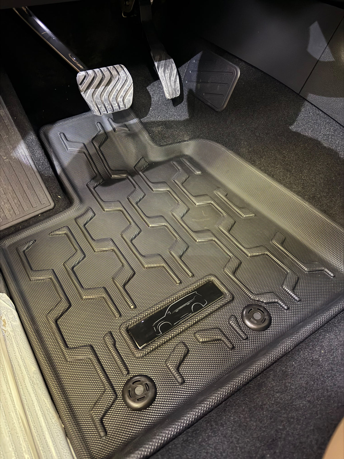 All-Weather Rubber Floor & Trunk Mats Set - Nissan Patrol Y63