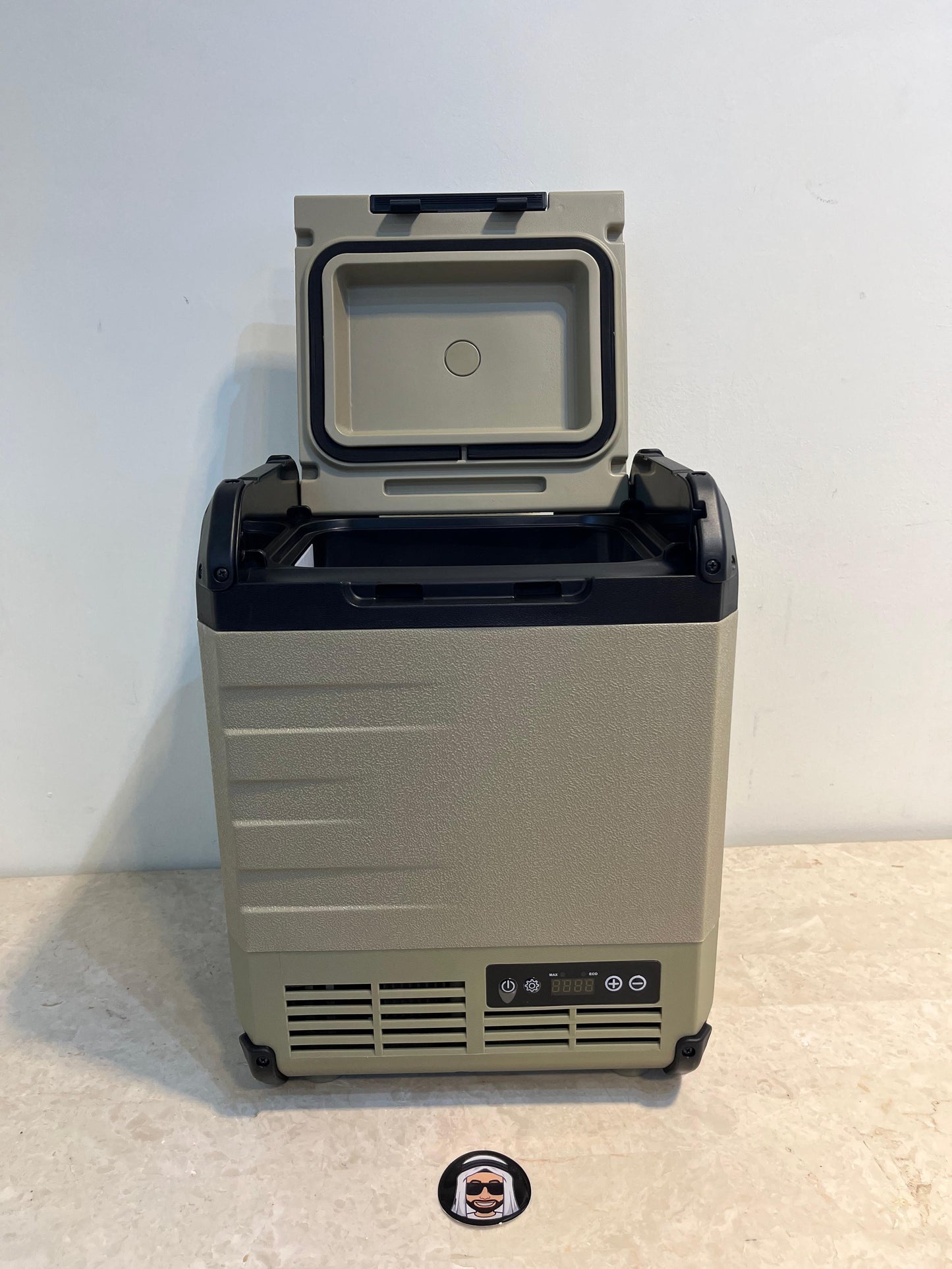Compact Vehicle Fridge and Freezer (Universal)