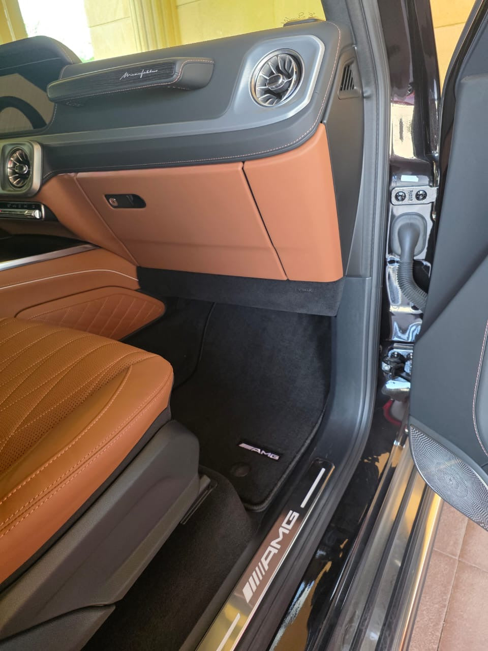 Mercedes G Class 2019-2025 Luxury Black Floor Mats with AMG Logo