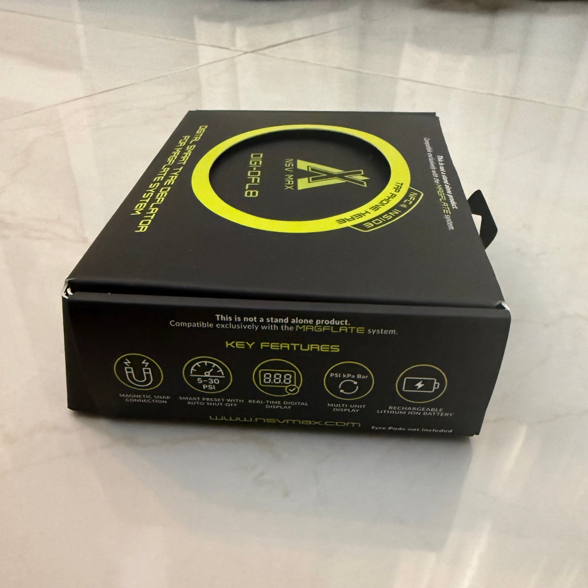 NSV MAX DIGI-DFL8 - Magnetic Quick-Connect Tyre Deflation Adapter