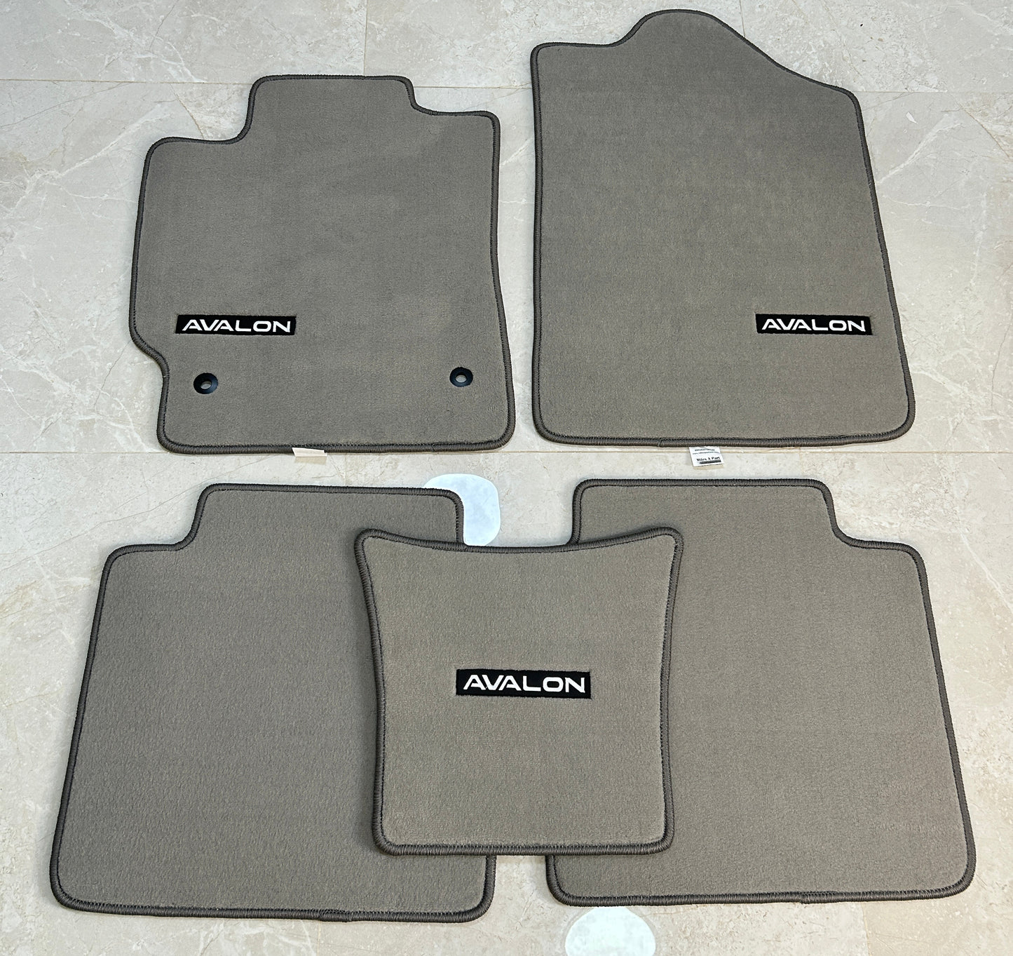 Toyota Avalon 2005-2012 Luxury Grey Floor Mats with Logo