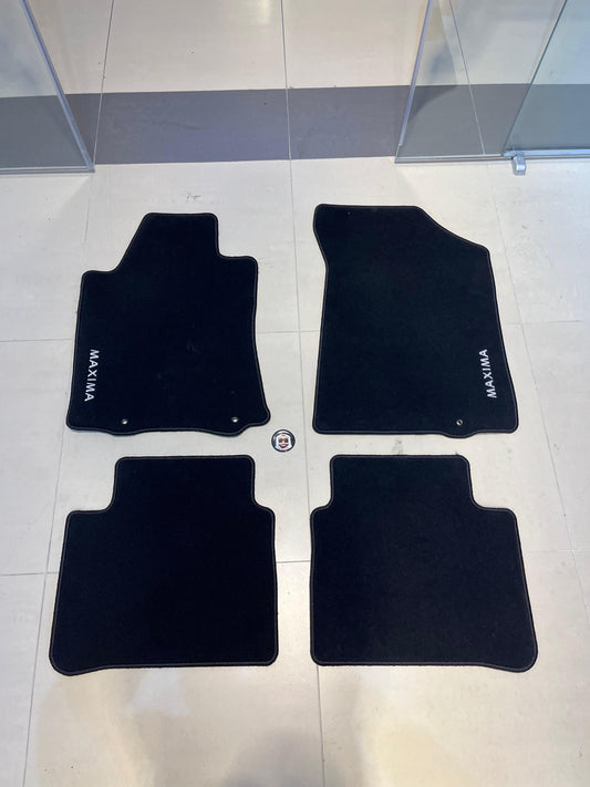 Nissan Maxima Floor Mats with Logo