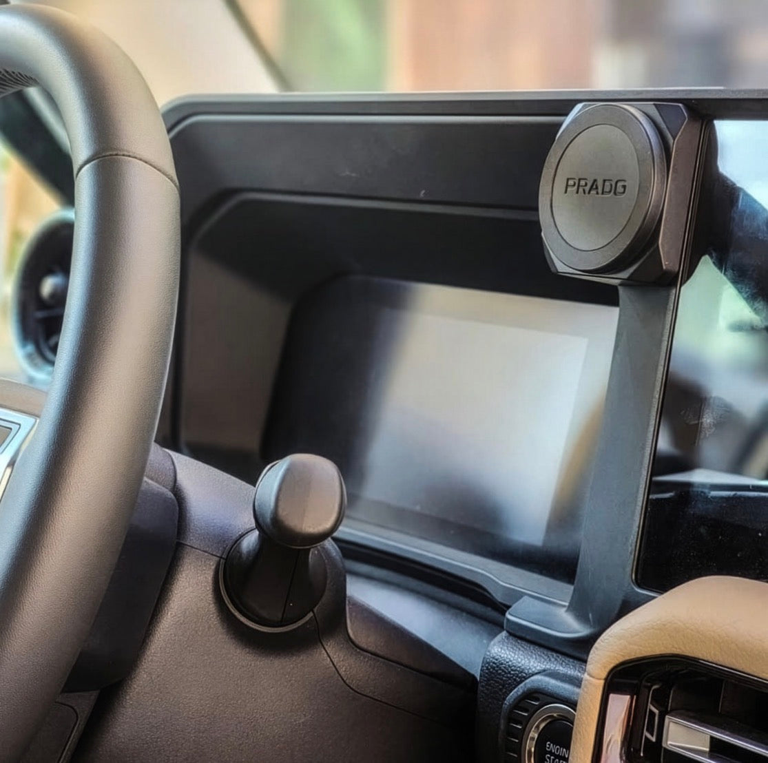 MagSafe Mobile Holder - Prado LC250