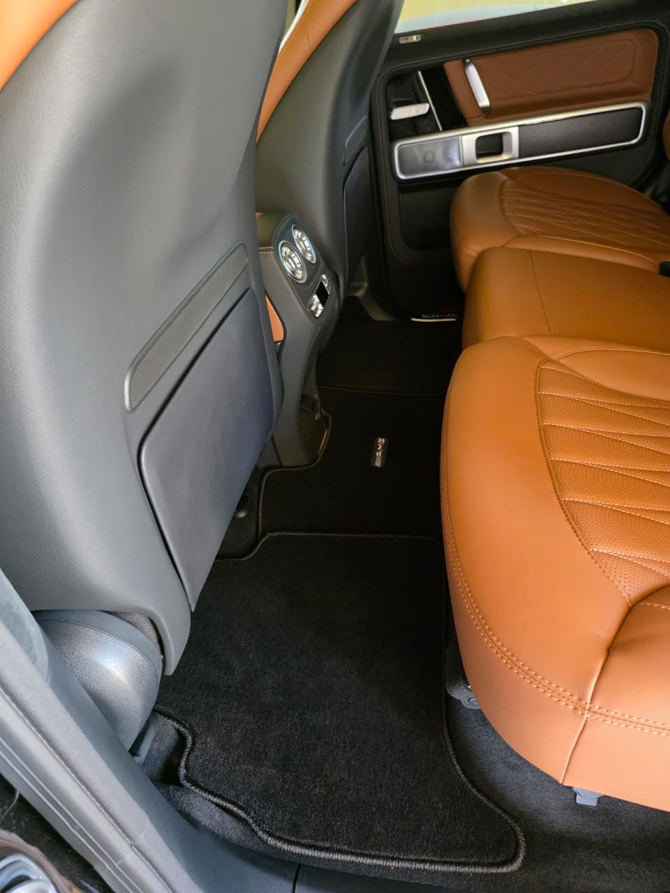 Mercedes G Class 2019-2025 Luxury Black Floor Mats with AMG Logo