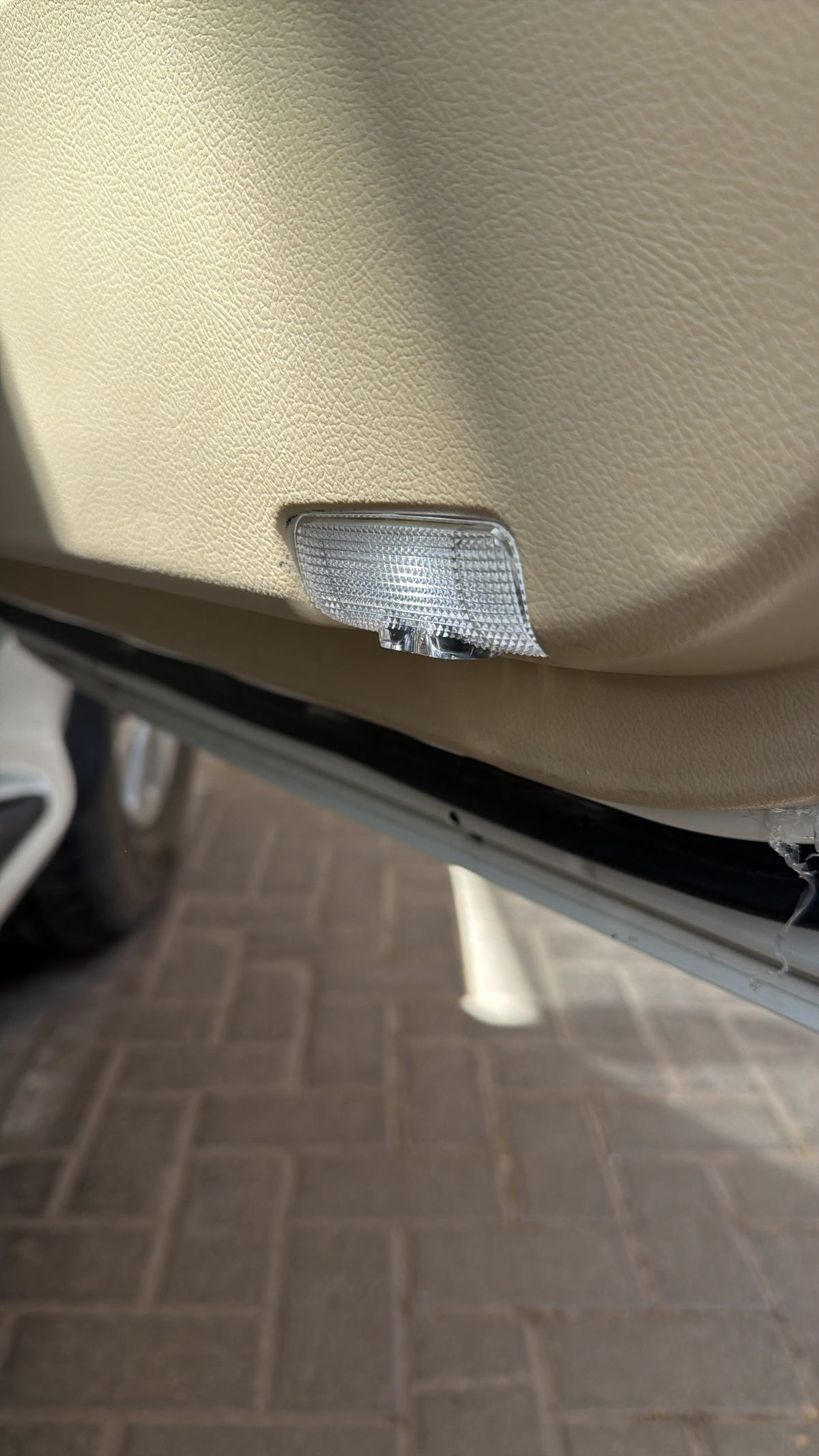 Dynamic Courtesy Door Lights - Toyota LC200 LC300 LC250