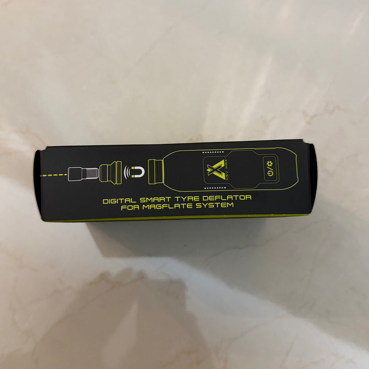 NSV MAX DIGI-DFL8 - Magnetic Quick-Connect Tyre Deflation Adapter