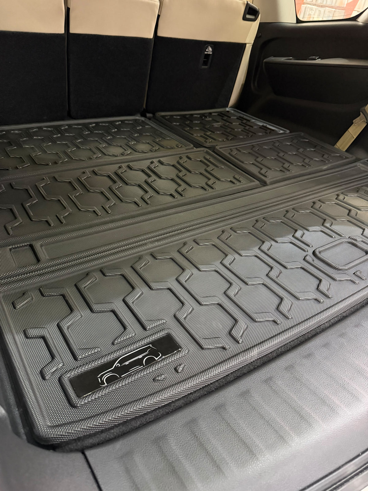 All-Weather Rubber Floor & Trunk Mats Set - Nissan Patrol Y63