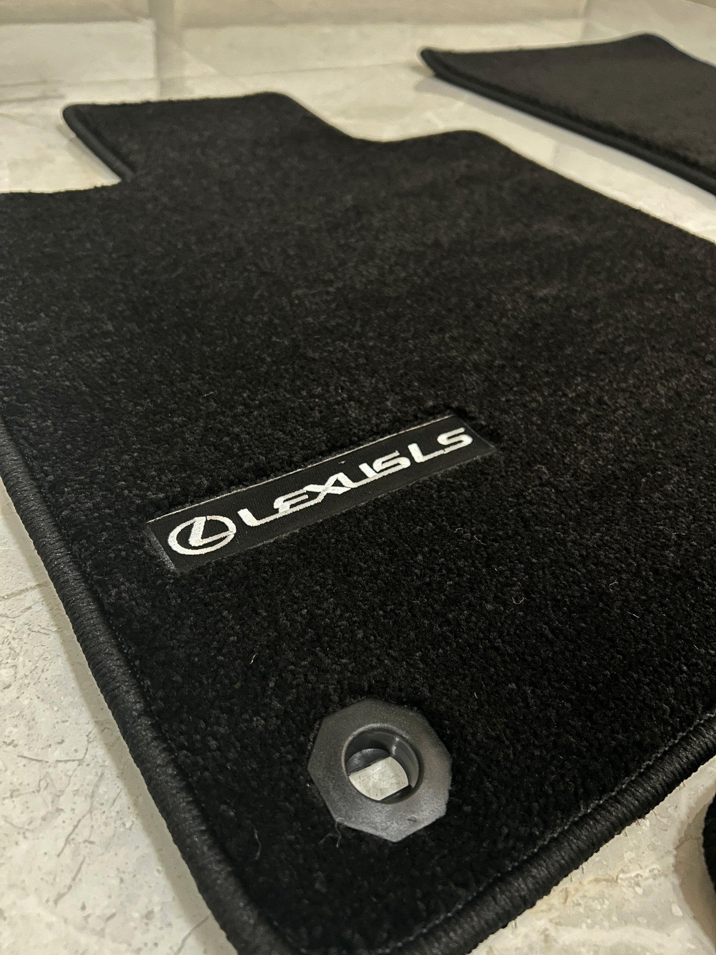 Lexus LS460 SHORT (2013 to 2017) Luxury Black Floor Mats with Logo