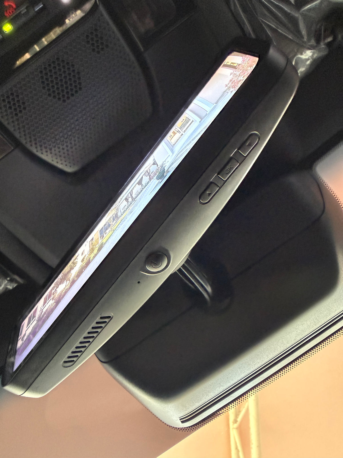 Digital Rear View Mirror - Toyota Prado LC250