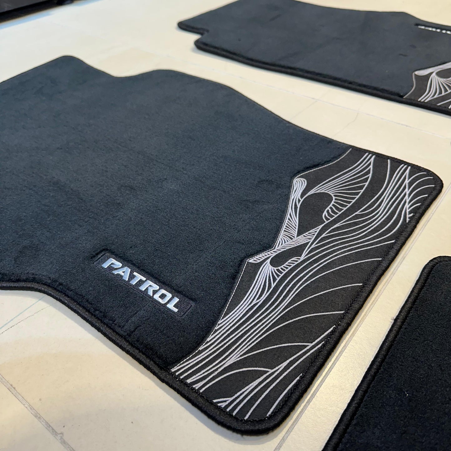 Al Ostoura Black Floor Mats Nissan Patrol Y61 VTC GU (3 pieces)