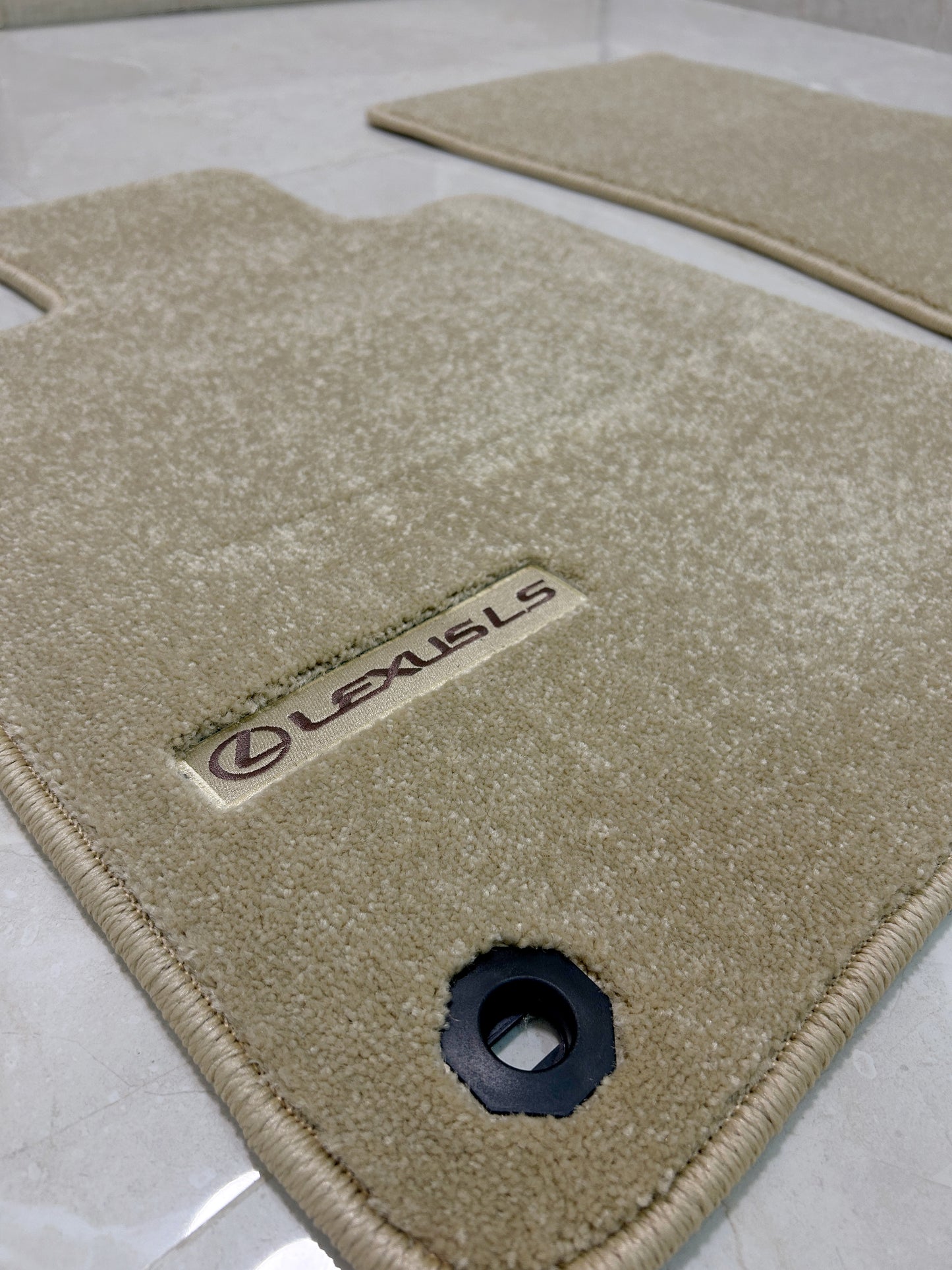 Lexus LS460 SHORT (2013 to 2017) Luxury Beige Floor Mats with Logo