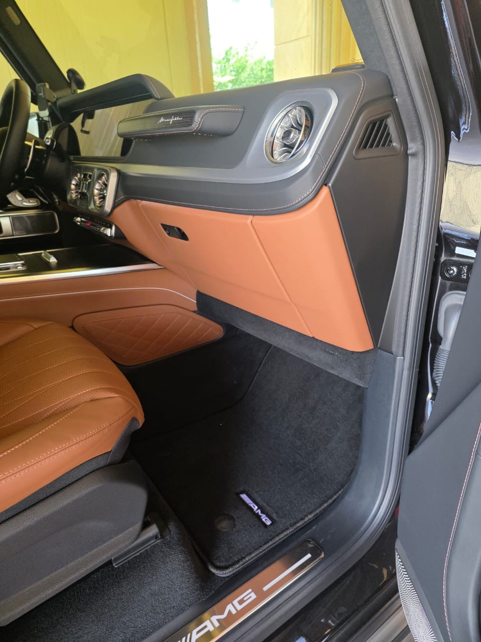 Mercedes G Class 2019-2025 Luxury Black Floor Mats with AMG Logo