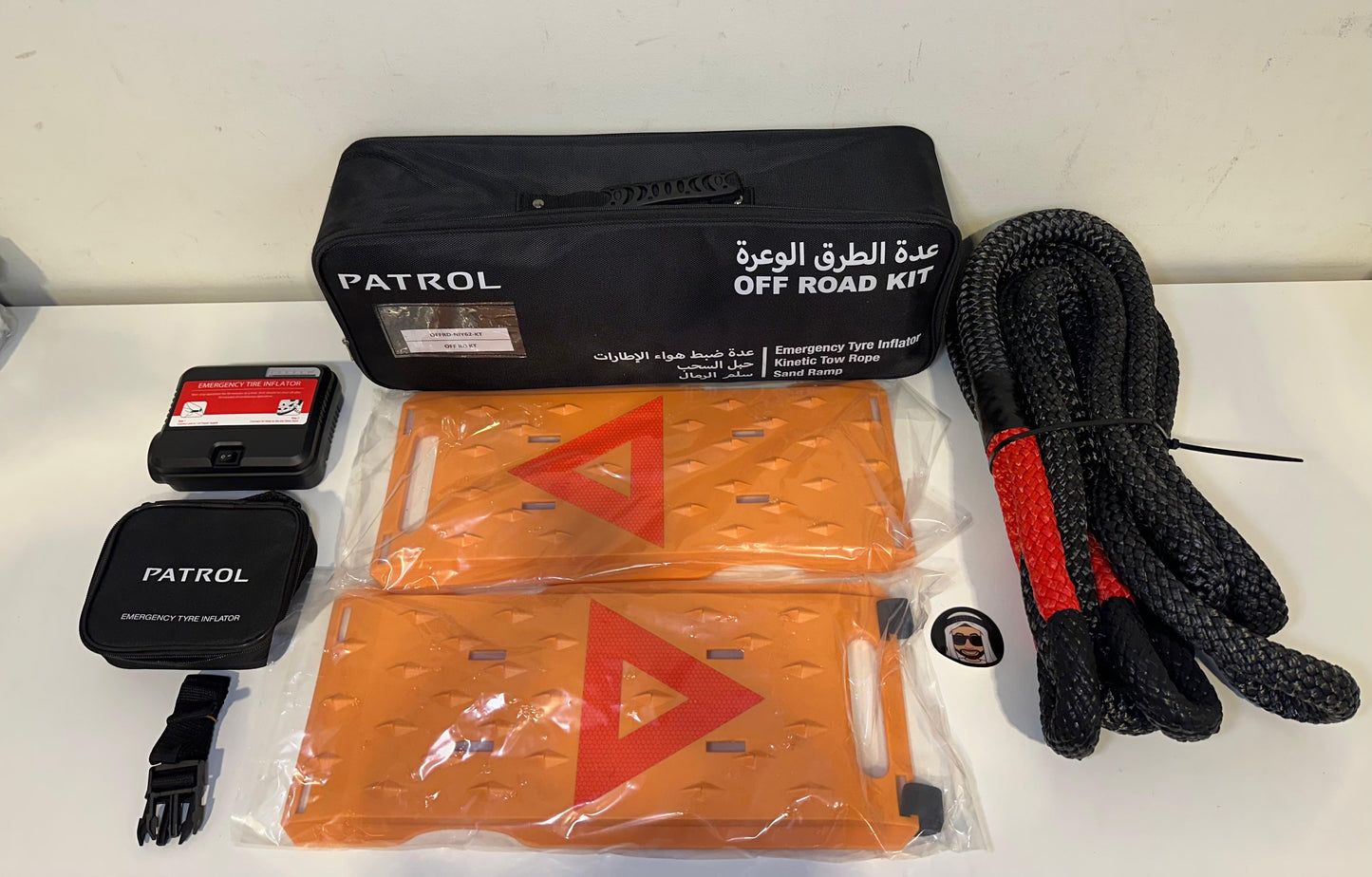 Off Road Kit (Sand ramps, kinetic rope, tyre pump) PATROL