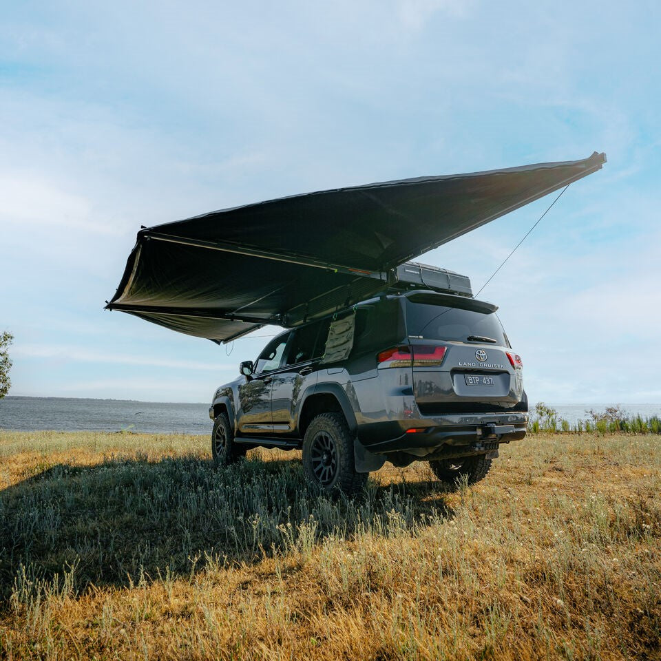 Ironman 4x4 Deltawing 180° Awning - Left