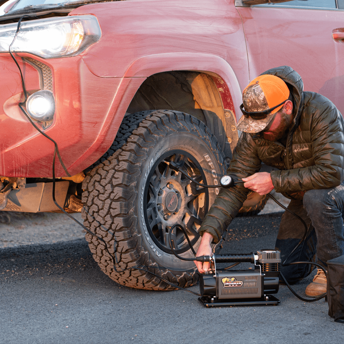 Ironman 4x4 Portable 12V Air Compressor - 160L/Min (150 PSI)