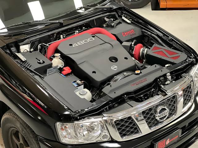 VTC 4800 Engine Key Chain (Nissan Patrol Y61)