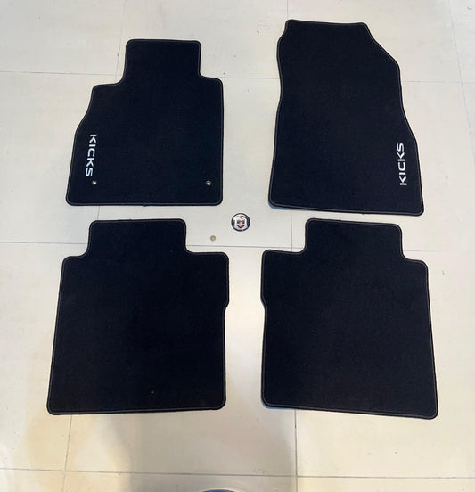 Nissan Kicks Floor Mats with Logo