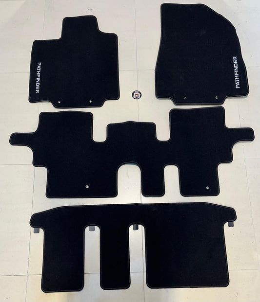 Nissan Pathfinder Floor Mats with Logo