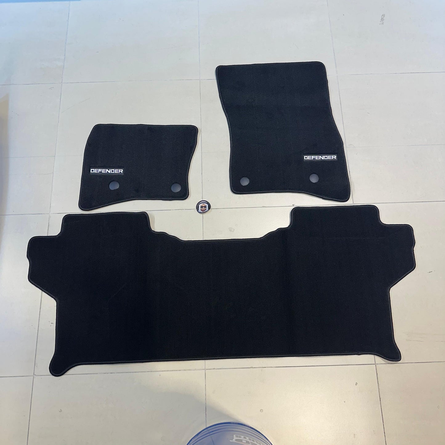 Defender 90 Luxury Black Floor Mats with English Logo