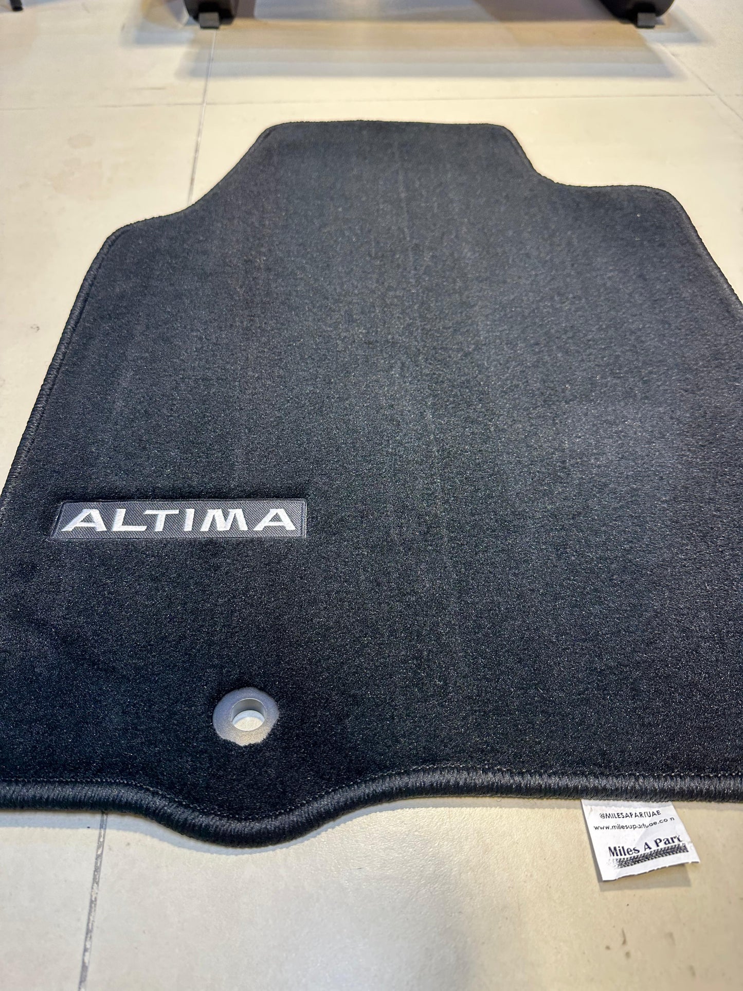 Nissan Altima 2013-2018 Luxury Black Floor Mats