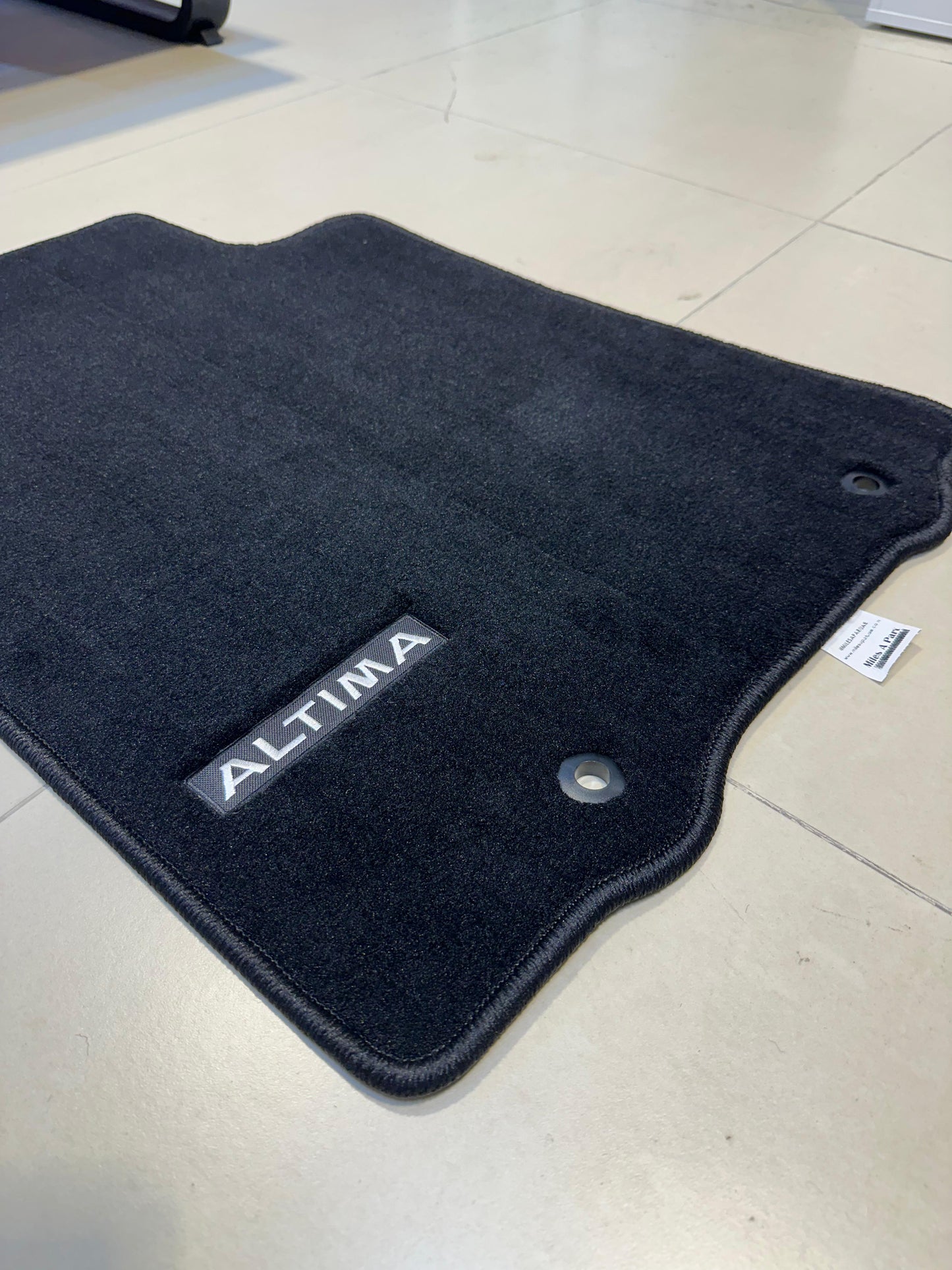 Nissan Altima 2013-2018 Luxury Black Floor Mats