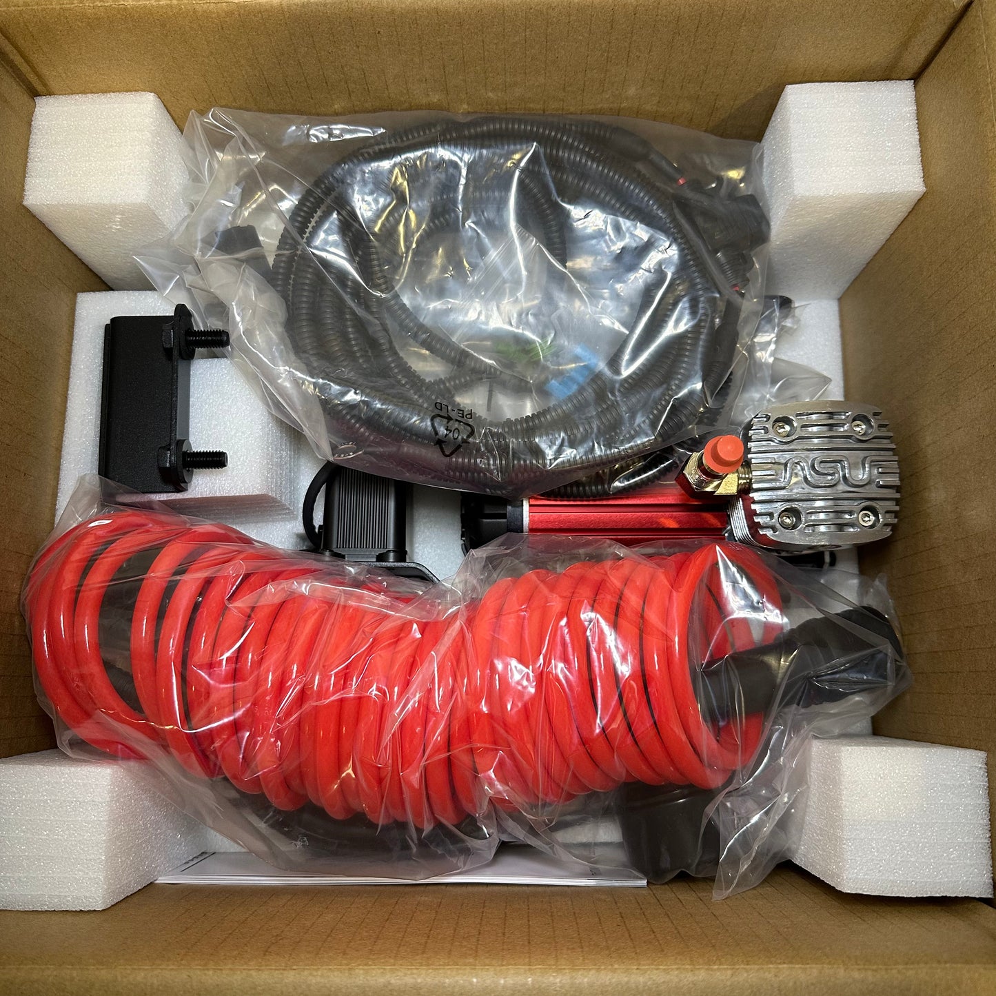 Toyota Hilux Integrated Air Compressor Tyre Inflator Pump