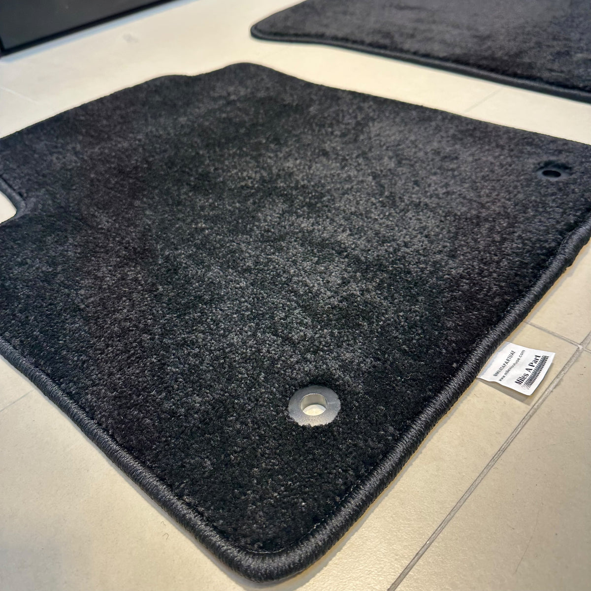 Nissan Infiniti Luxury Black Floor Mats